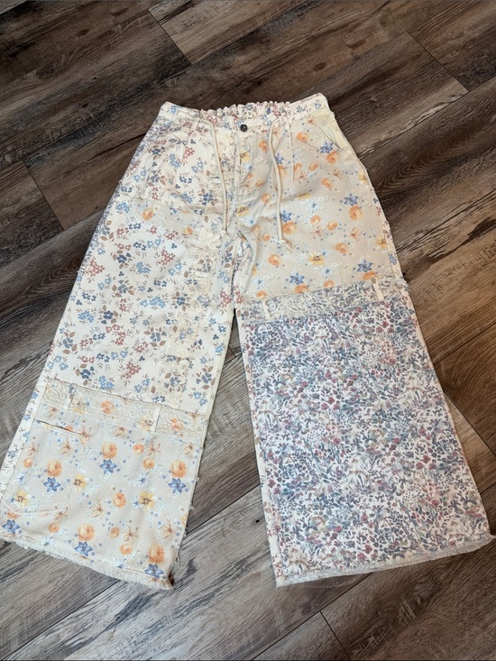 POL Pants - POL Cream Floral Jeans with Blue & Peach Blooms